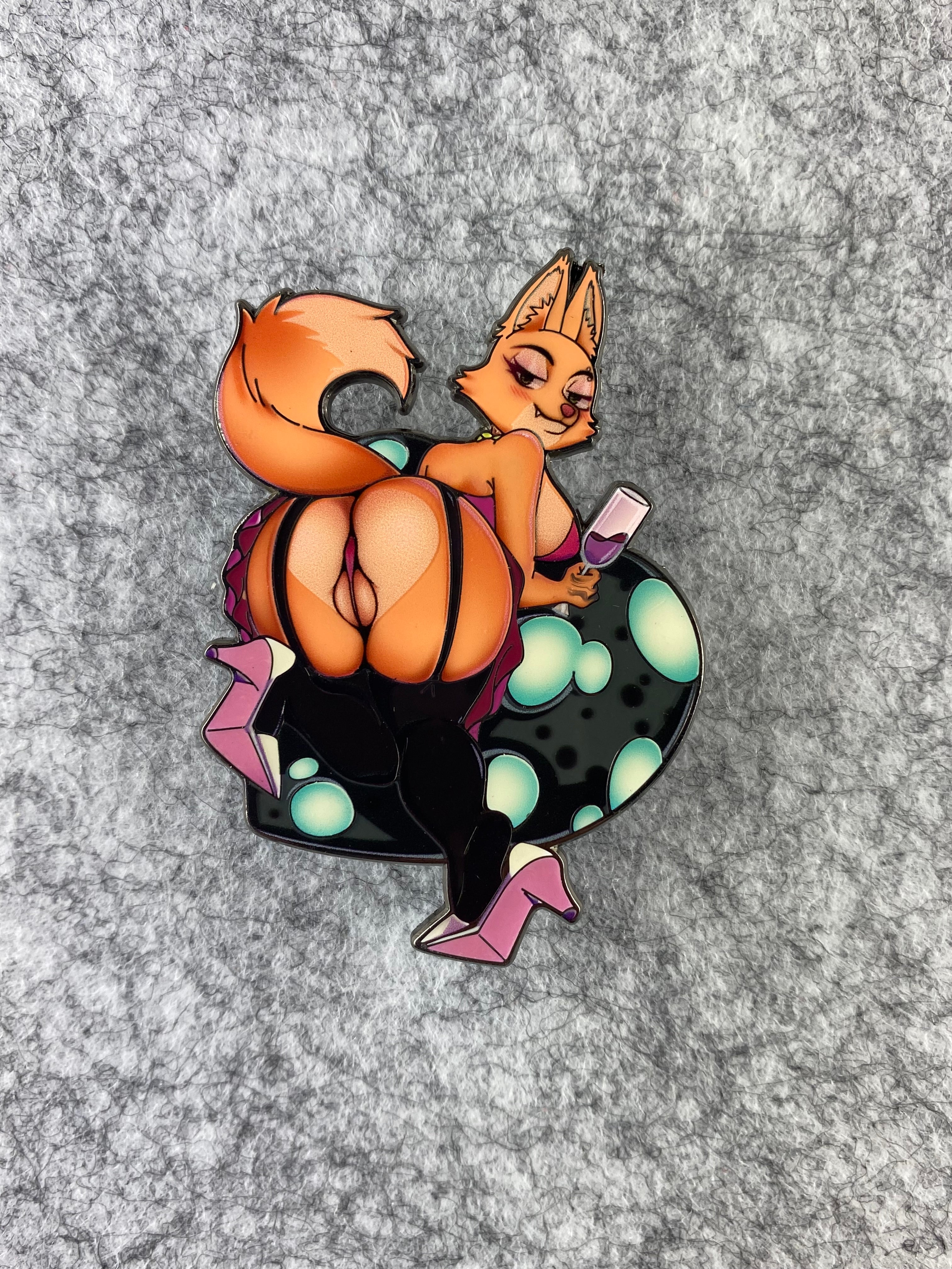 Taste Me Mr. Wolf Dress Pin